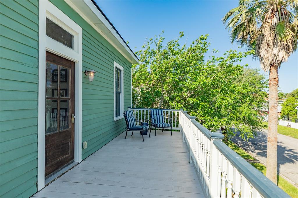 1001 Avenue K, Galveston, Texas image 24