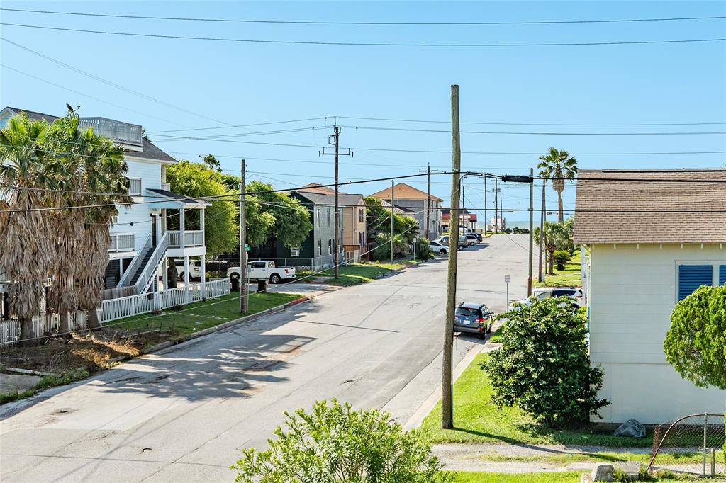 1001 Avenue K, Galveston, Texas image 32