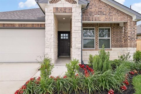 Photo of 5218 Harvest Season Lane, Pearland, TX 77584 (MLS # 20882886)