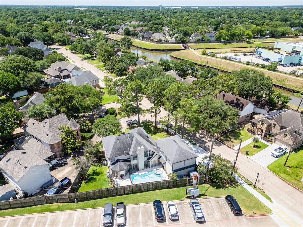 855 Shillington Drive