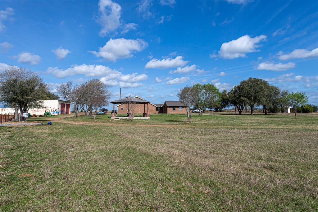 1195 Sens Road, Sealy, Texas image 11