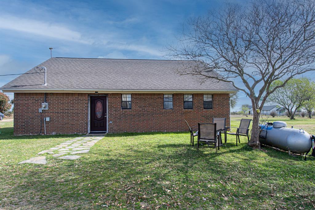 1195 Sens Road, Sealy, Texas image 5
