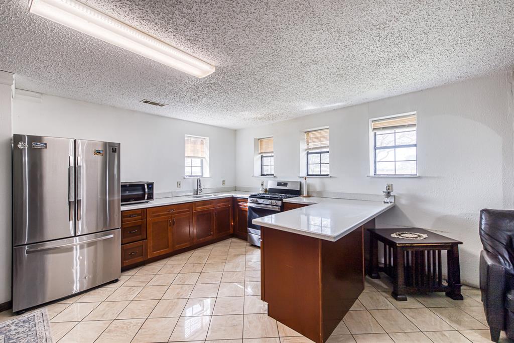 1195 Sens Road, Sealy, Texas image 17