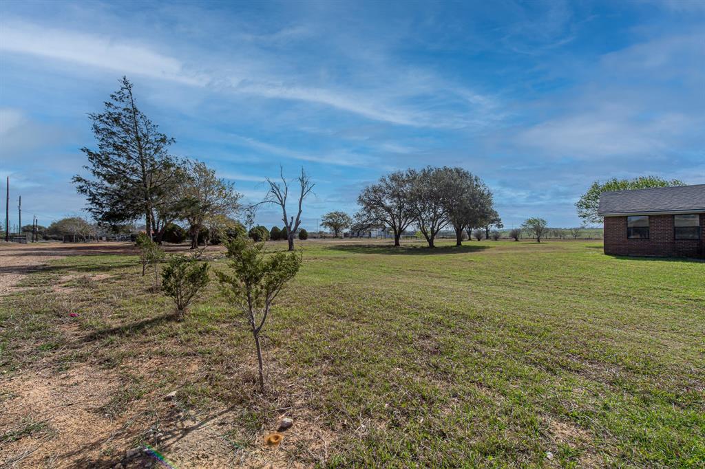 1195 Sens Road, Sealy, Texas image 2