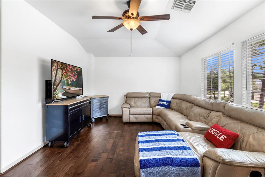 6907 Autumn Rain Lane, Spring, Texas image 33