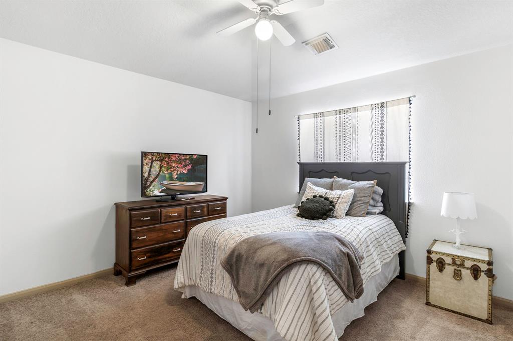 6907 Autumn Rain Lane, Spring, Texas image 31