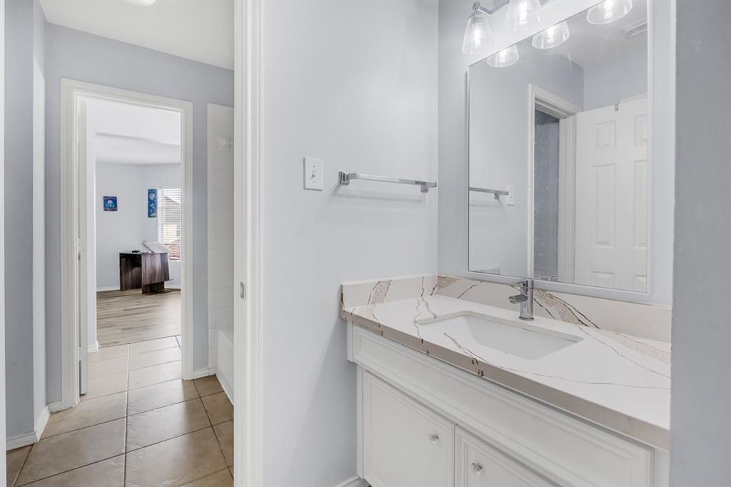 2304 Granite Shoals Court, Pearland, Texas image 47