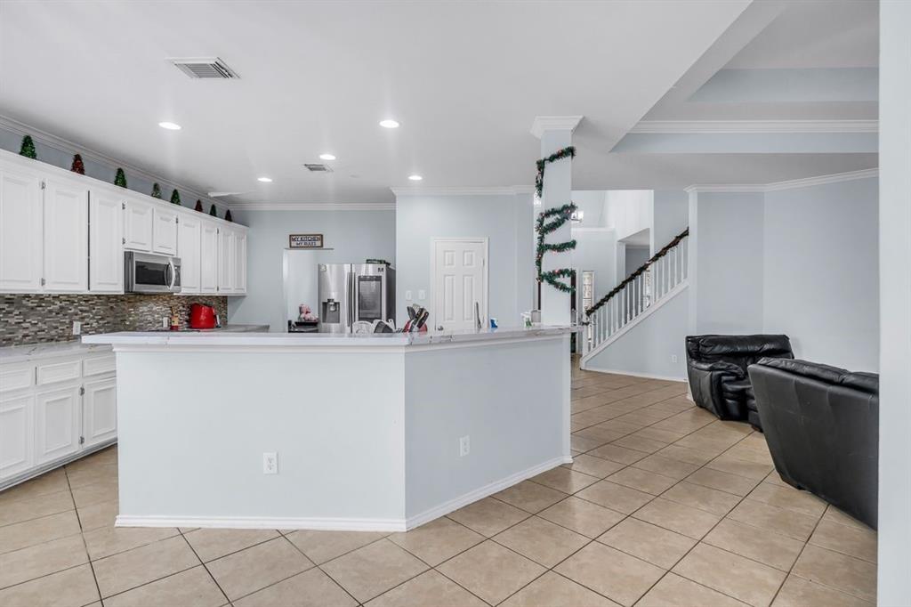 2304 Granite Shoals Court, Pearland, Texas image 12