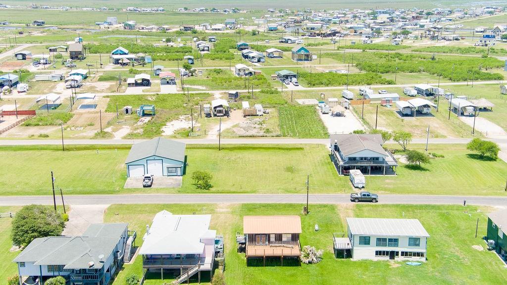 685 Blue Water Boulevard, Sargent, Texas image 7