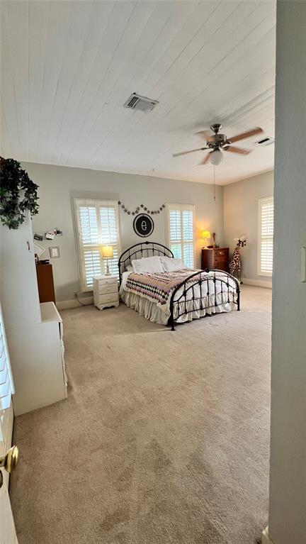 636 S Franklin St, La Grange, Texas image 37