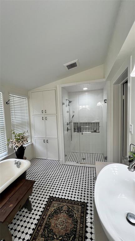 636 S Franklin St, La Grange, Texas image 22