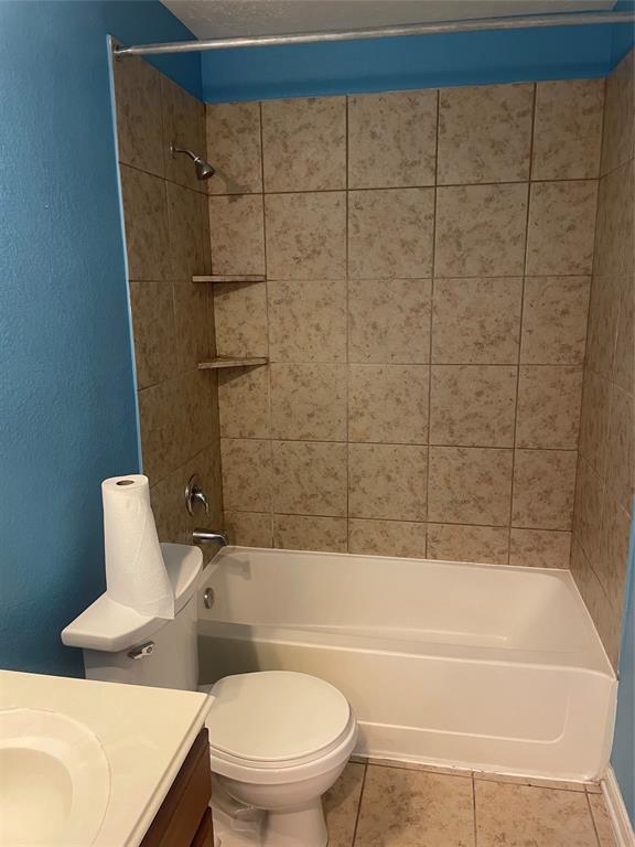 Photo 6 of 29 of 11711 Wren Crossing Drive house