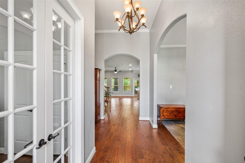 18 Brookefield Circle