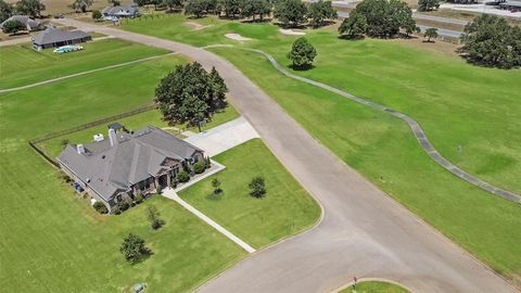 Single Family Residence in Hempstead TX 105 Hogan Lane 4.jpg