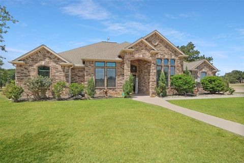 Single Family Residence in Hempstead TX 105 Hogan Lane 1.jpg