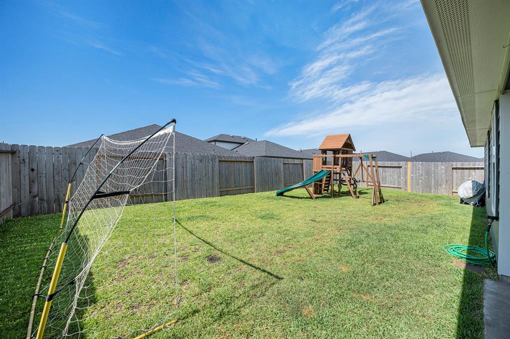 31723 Kellan Grove Court, Fulshear, Texas image 21