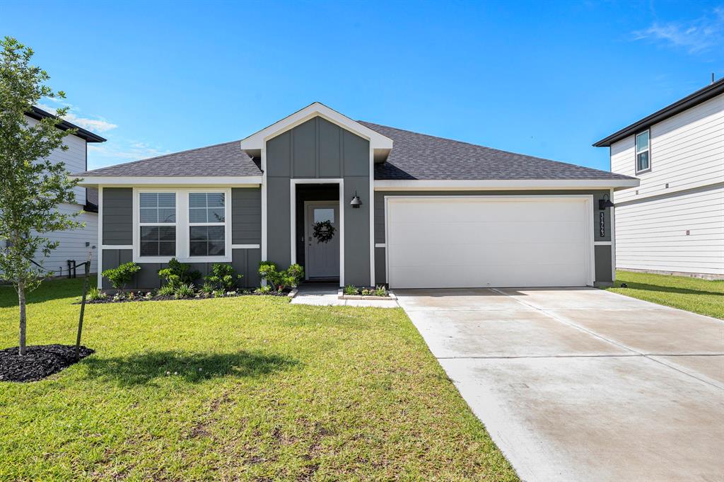 31723 Kellan Grove Court, Fulshear, Texas image 1