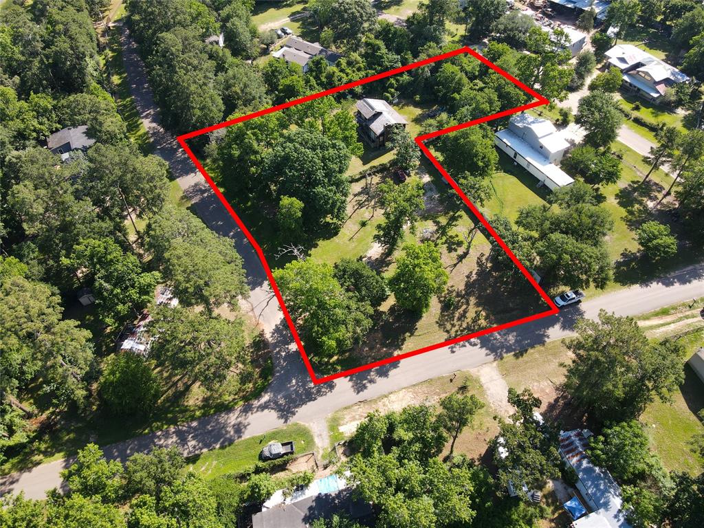 30512 Lake Circle Lane