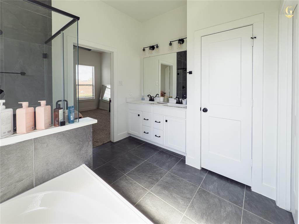 31334 Balsam Hawk Lane, Hockley, Texas image 22