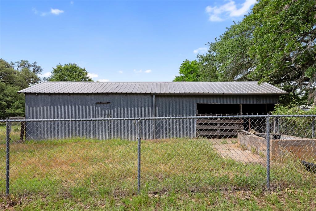 2304 Highway 71, Columbus, Texas image 33