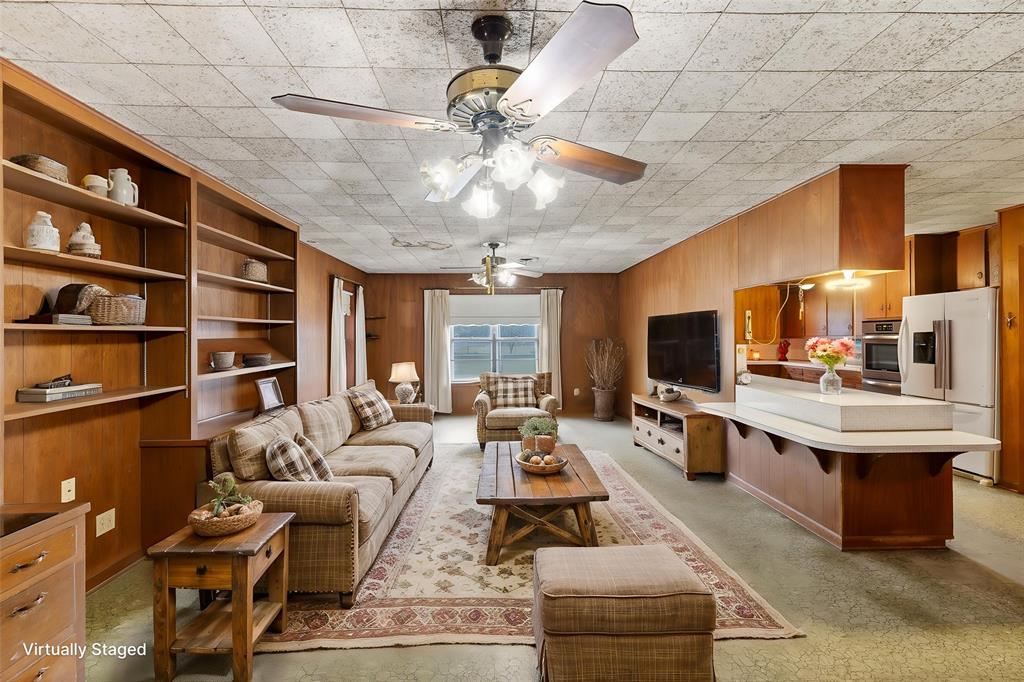 2304 Highway 71, Columbus, Texas image 3
