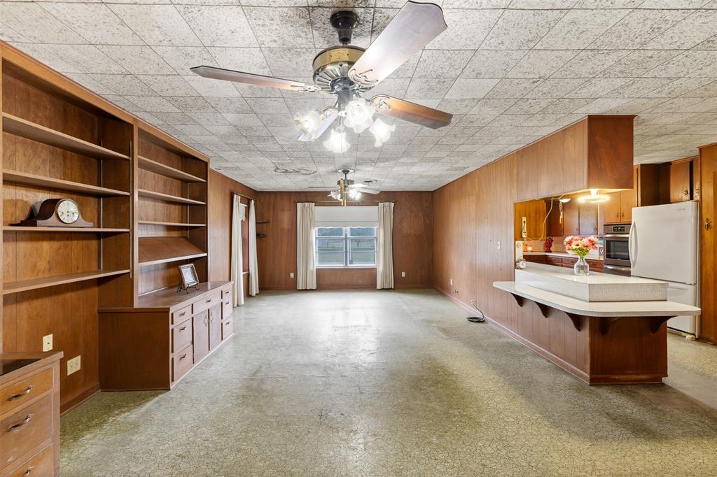 2304 Highway 71, Columbus, Texas image 6