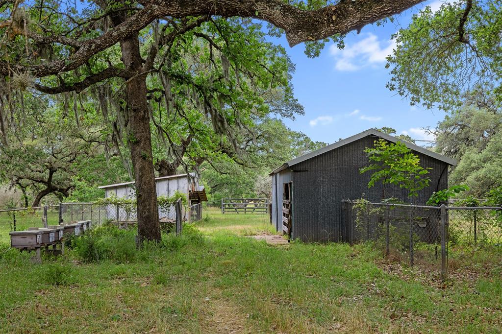 2304 Highway 71, Columbus, Texas image 32