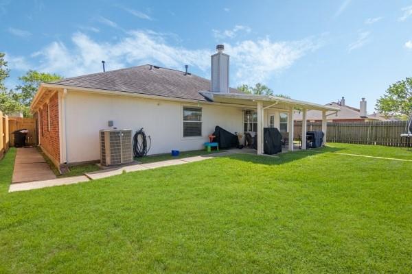 216 Armand Bay Drive, Dickinson, Texas image 26
