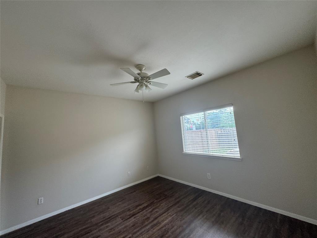 3922 Mossy Place Lane, Spring, Texas image 20