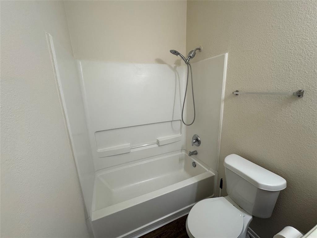 3922 Mossy Place Lane, Spring, Texas image 21