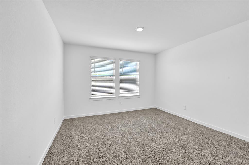 31334 Kenswick Grove Lane, Fulshear, Texas image 18