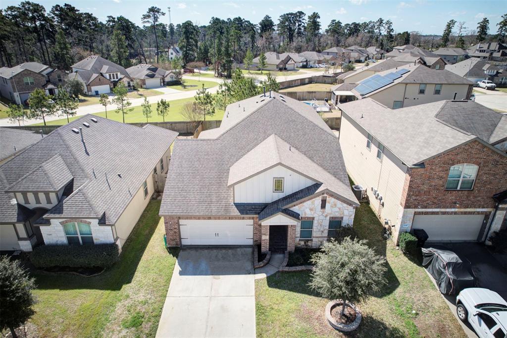 12413 S Hill Court, Magnolia, Texas image 1
