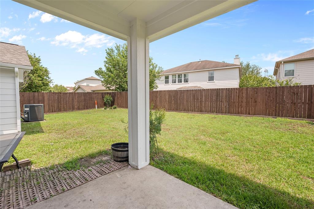 2243 Rocky Hollow Lane, Katy, Texas image 20
