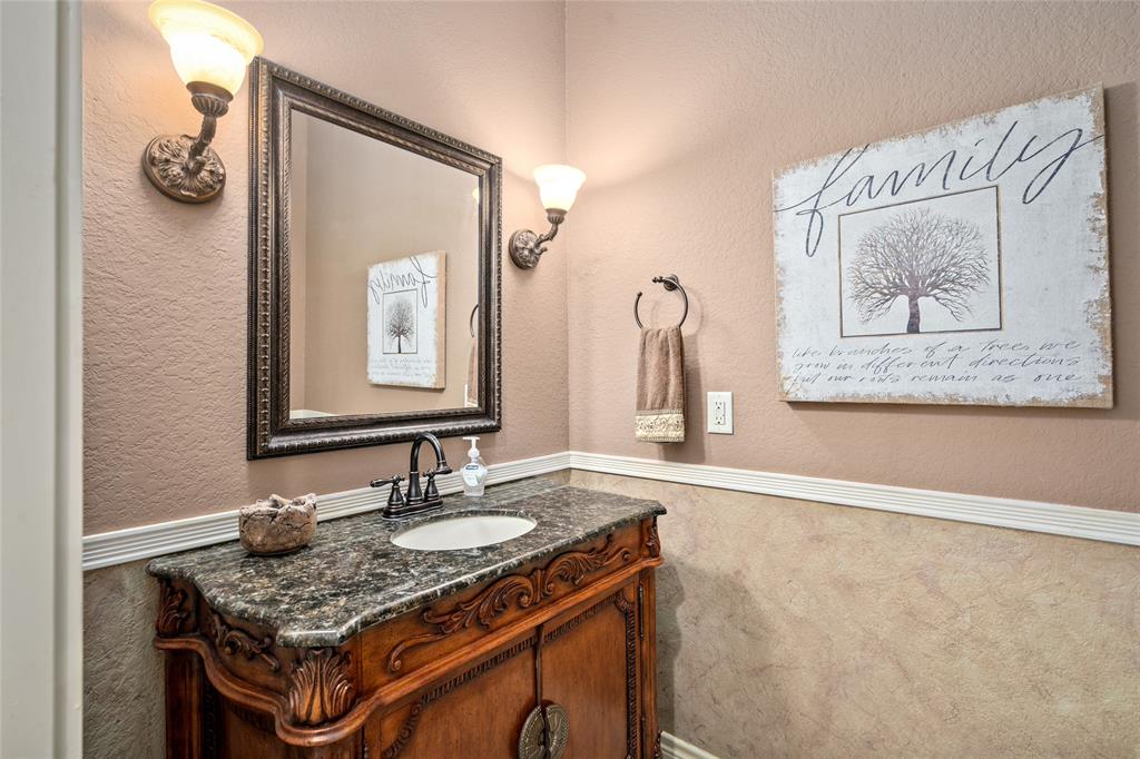 3907 Almond Court, Spring, Texas image 10