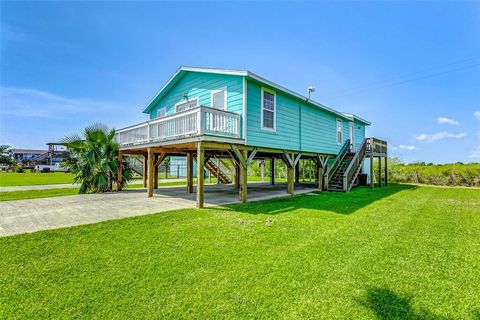 A home in Crystal Beach