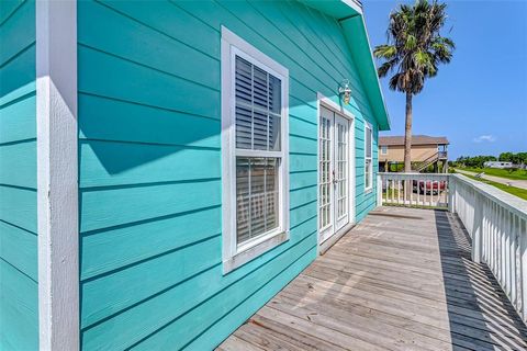 A home in Crystal Beach