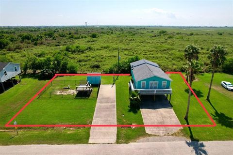 A home in Crystal Beach