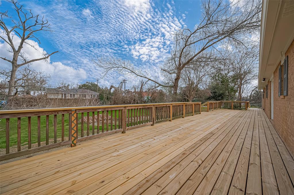 201 N Hunt Street, Bellville, Texas image 28
