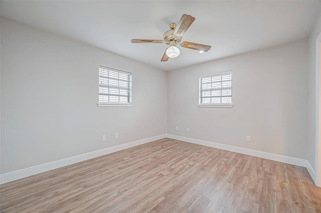 201 N Hunt Street, Bellville, Texas image 24