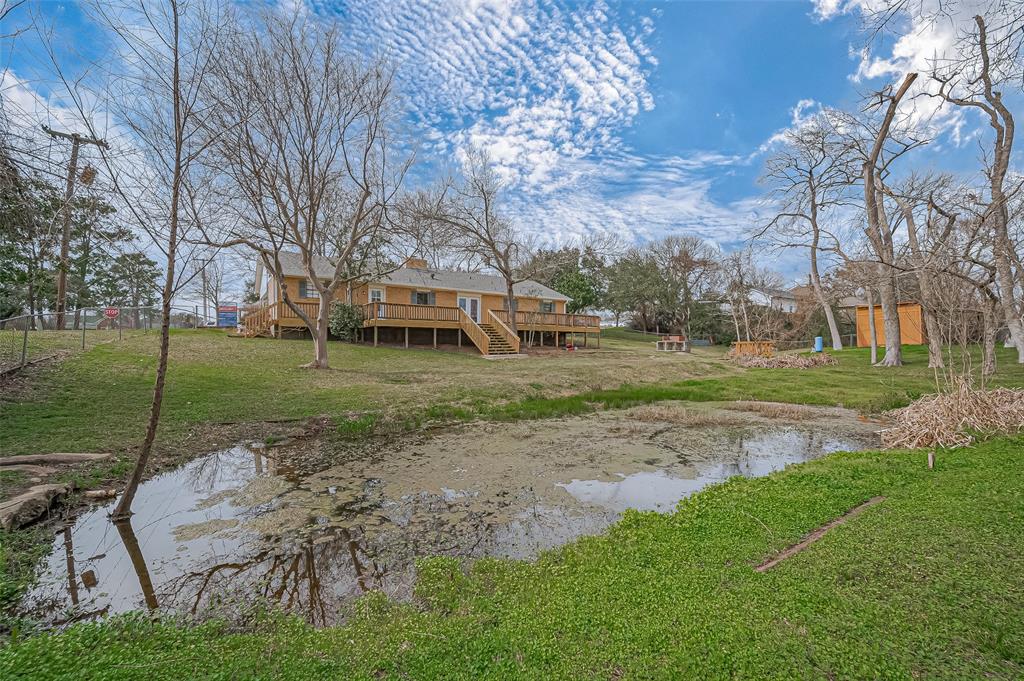 201 N Hunt Street, Bellville, Texas image 33