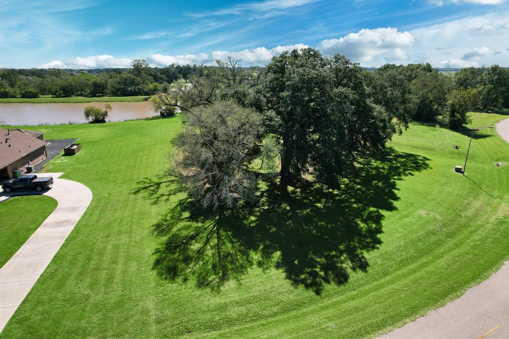 property-search 3 327 Cavalry Trail Drive