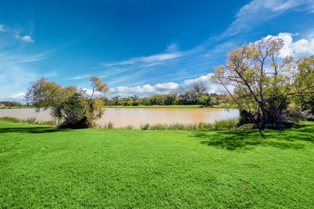 property-search 1 327 Cavalry Trail Drive
