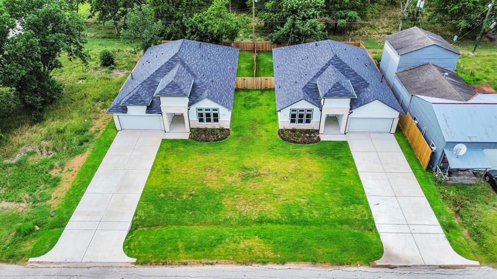 7430 Avenue E, Beasley, Texas image 1