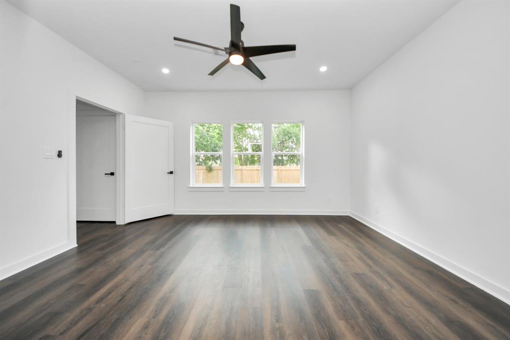 7430 Avenue E, Beasley, Texas image 40