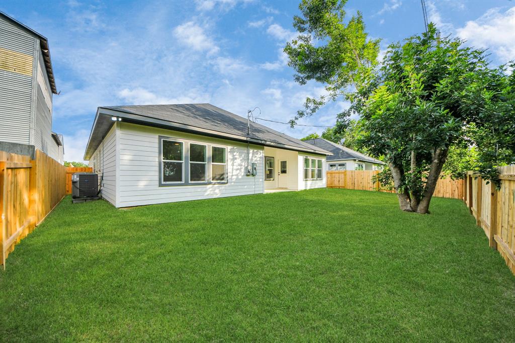 7430 Avenue E, Beasley, Texas image 11