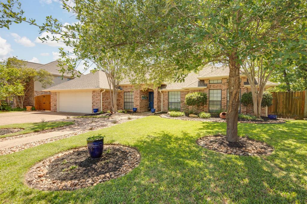 4724 Hunington Drive, Bryan, Texas image 2
