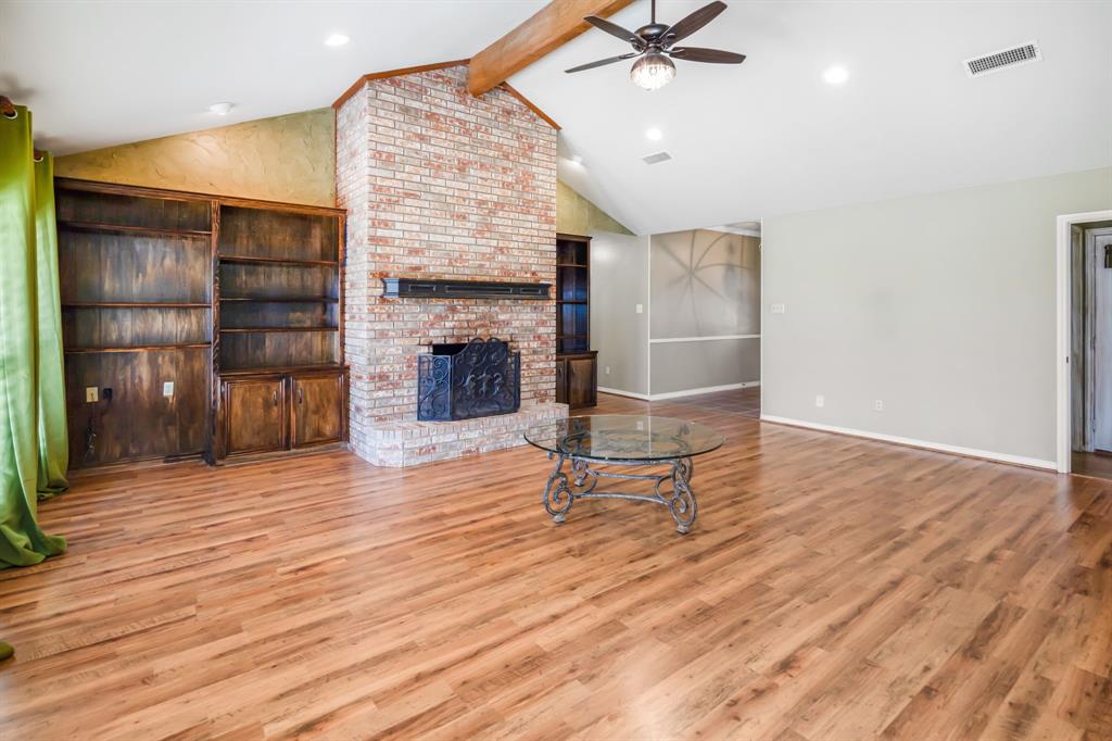 4724 Hunington Drive, Bryan, Texas image 15