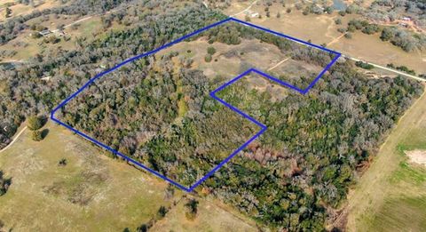 Photo of 11374 Lees Chapel Road, Hearne, TX 77807 (MLS # 86431566)