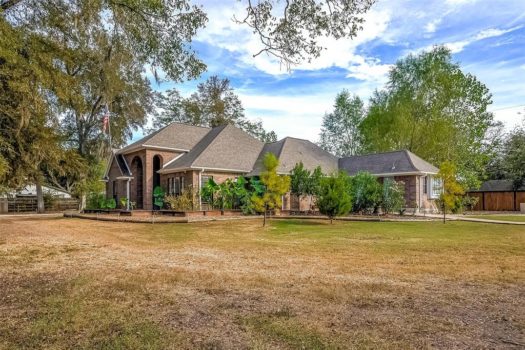 36635 Maverick Road, Simonton, Texas image 2