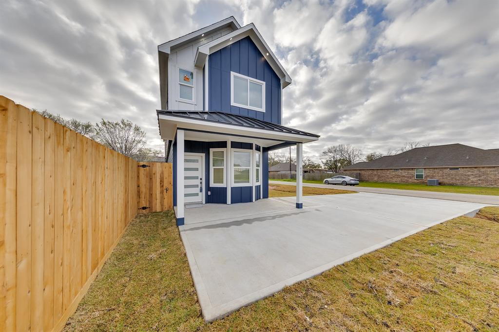 629 S 6th Street, La Porte, Texas image 10